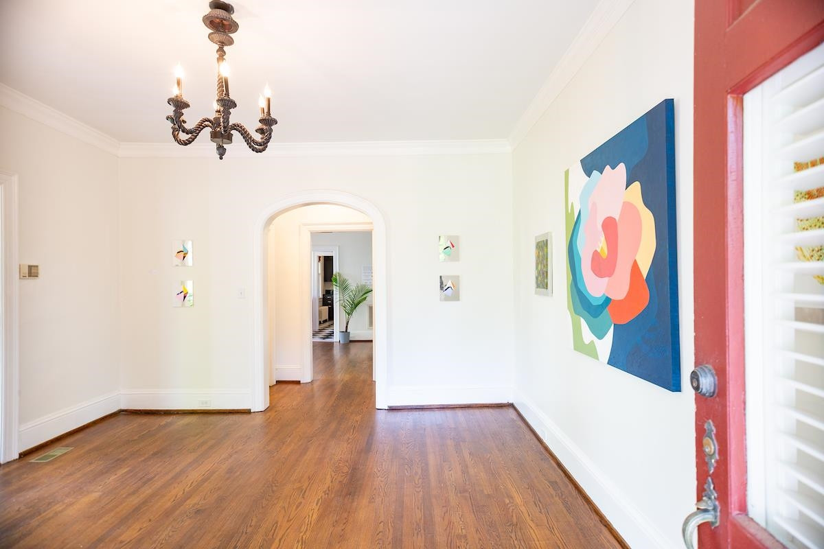 1016 1/2 Minerva Avenue Side Unit: Left Side