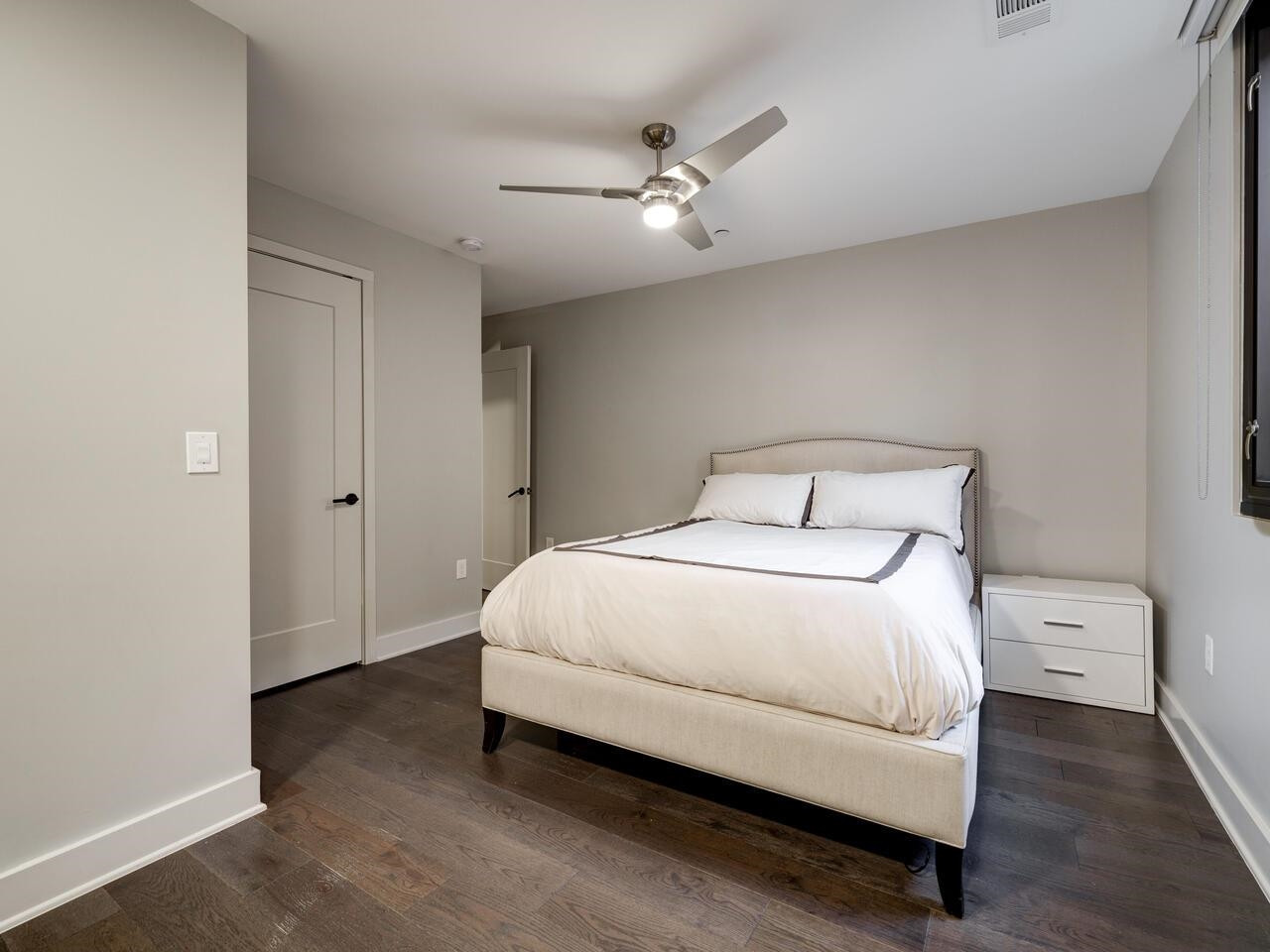 1105 W Main Street # 203