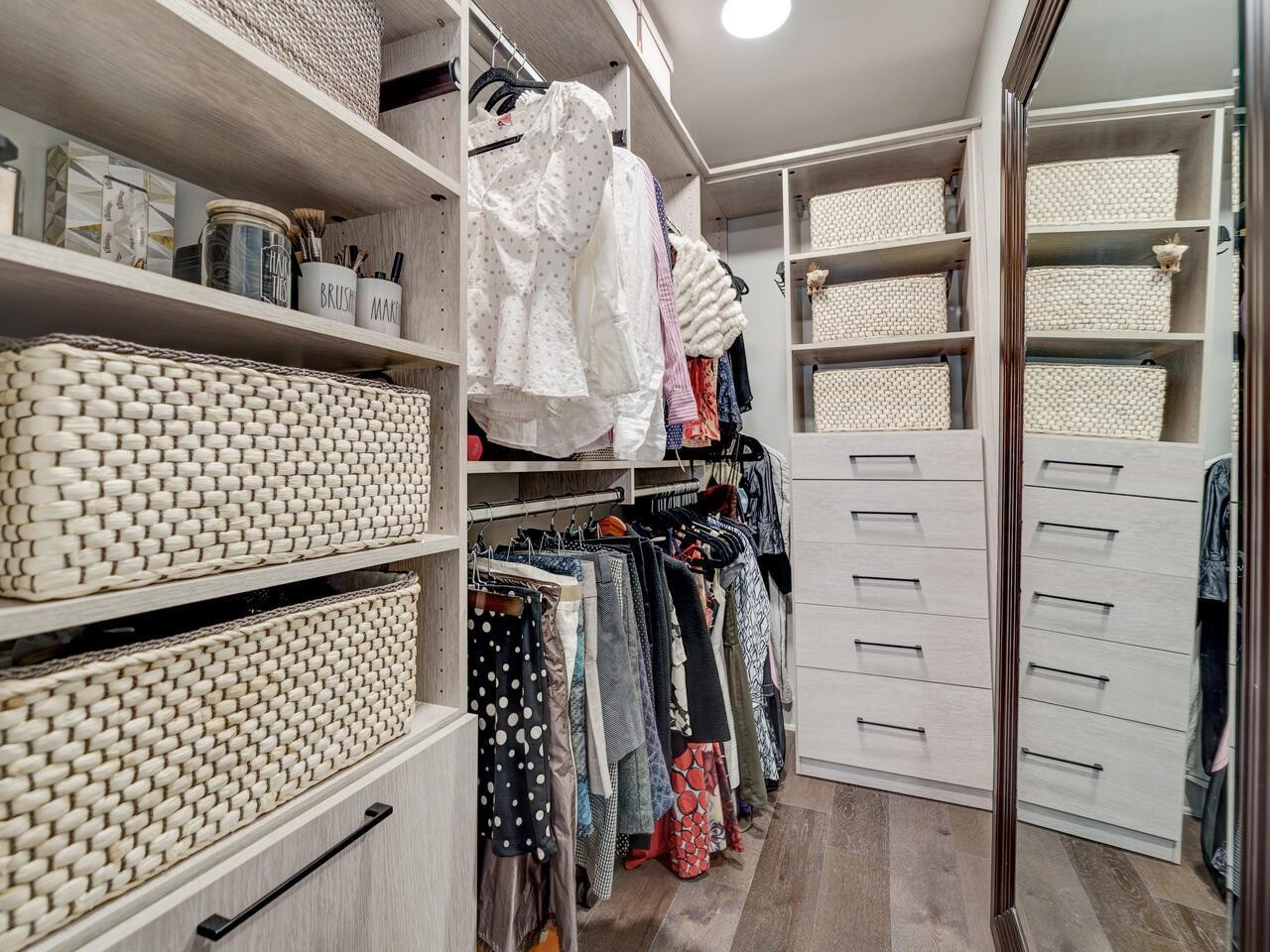 1105 W Main Street # 203