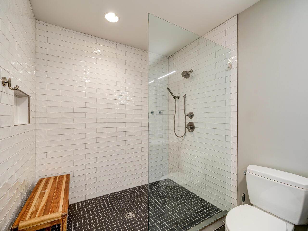 1105 W Main Street # 203