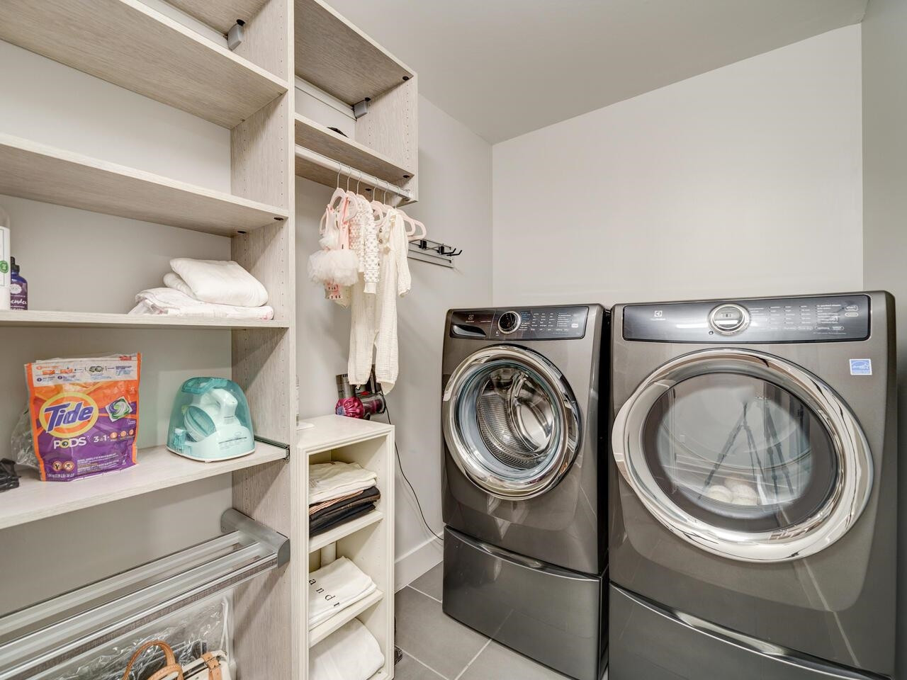 1105 W Main Street # 203