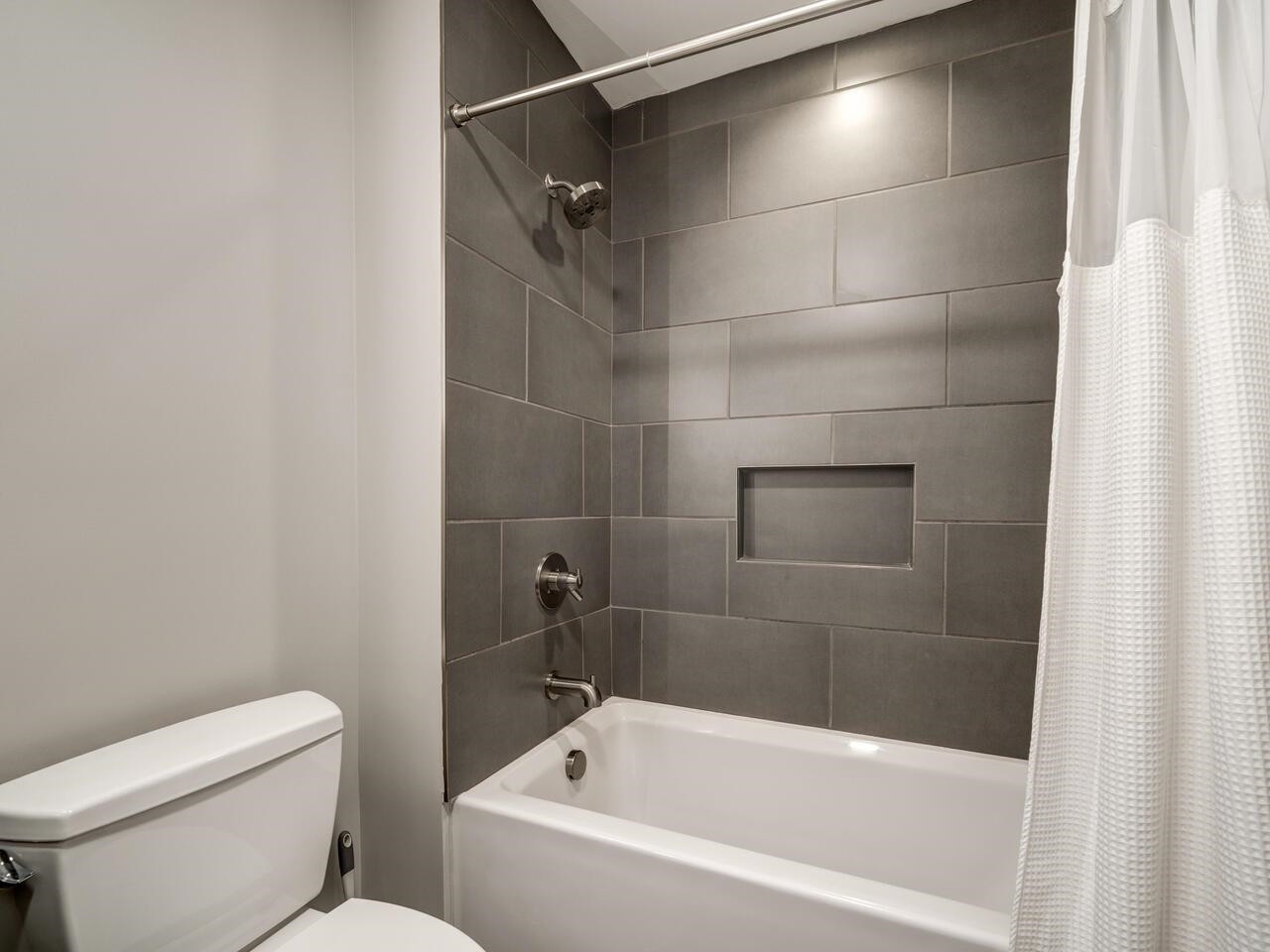 1105 W Main Street # 203