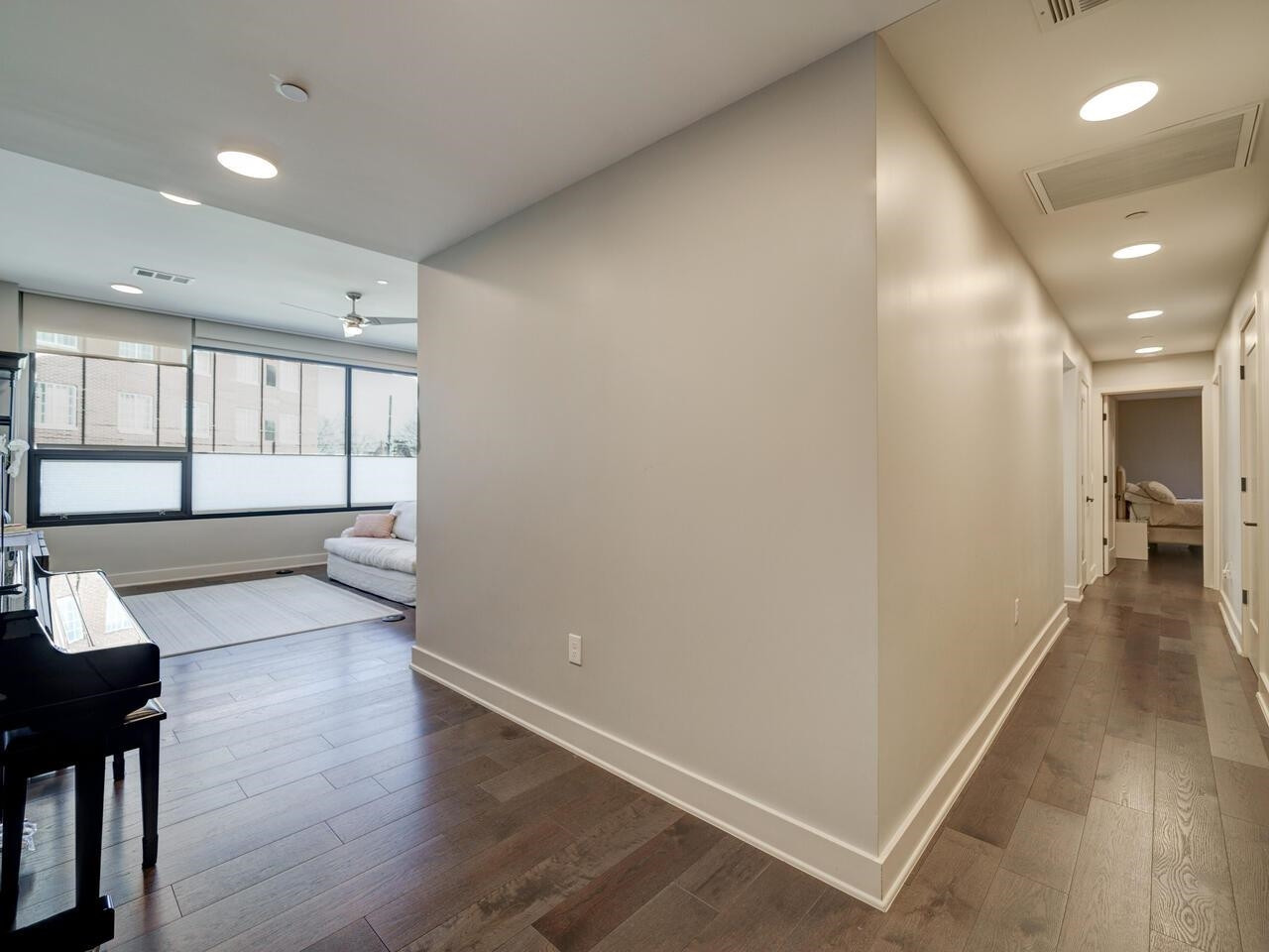 1105 W Main Street # 203