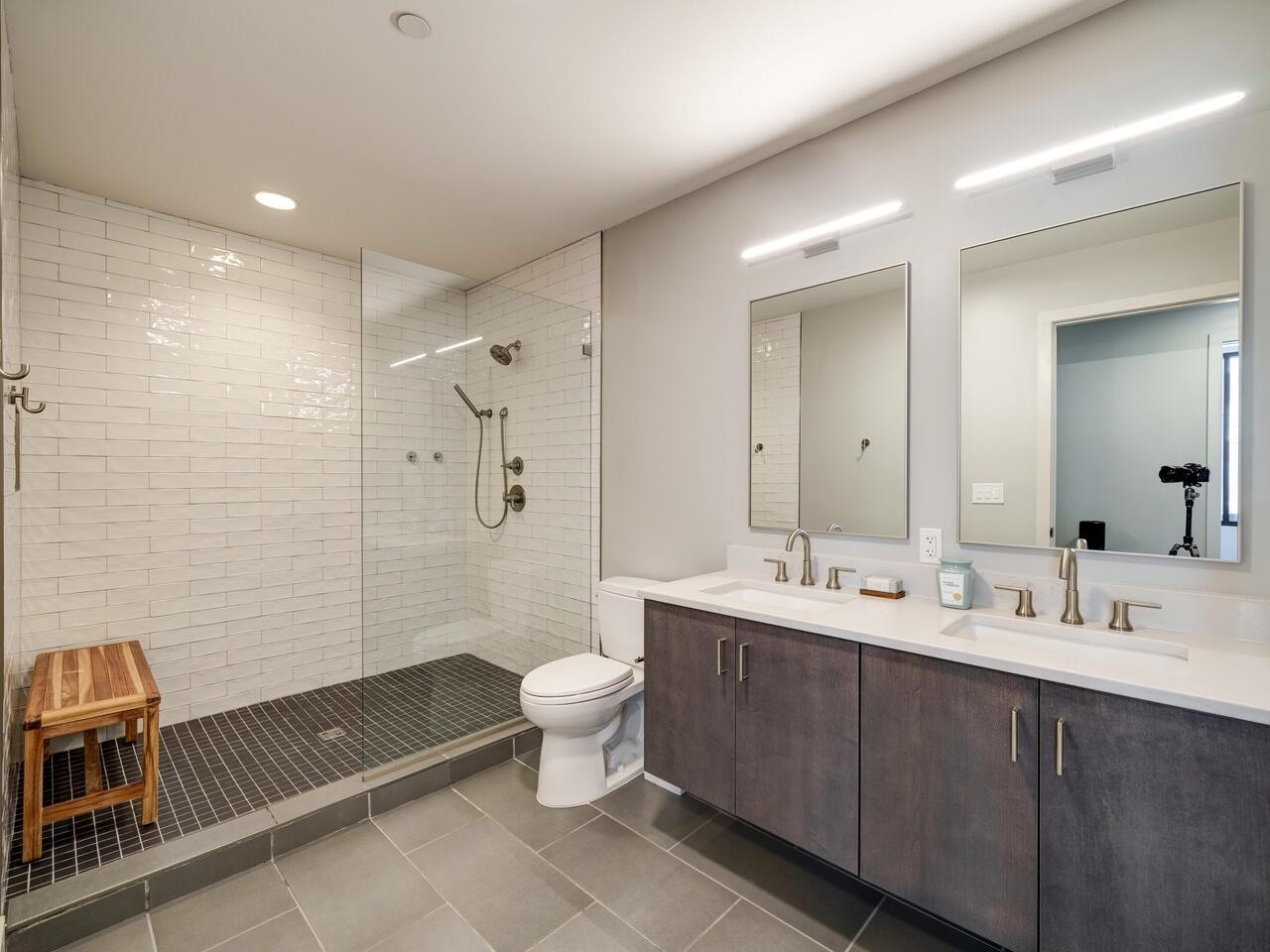 1105 W Main Street # 203