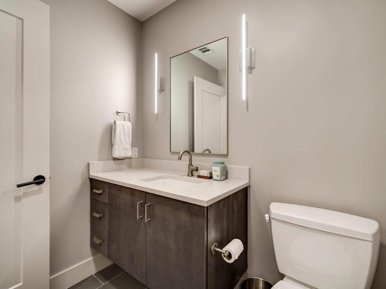 1105 W Main Street # 203