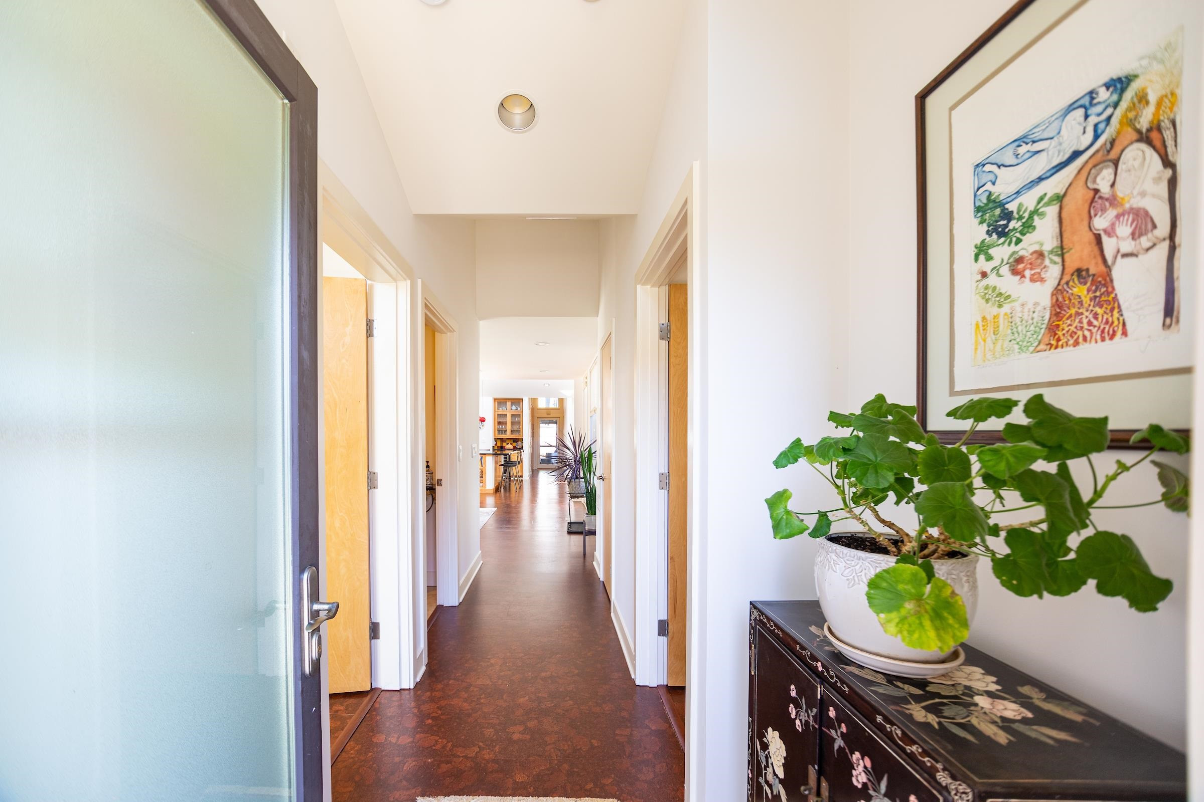 930 W Markham Avenue