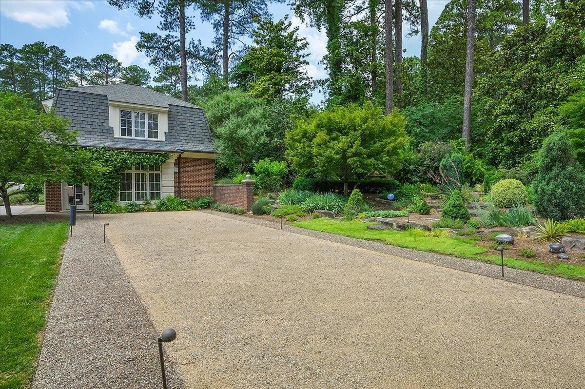 3300 Avon Road