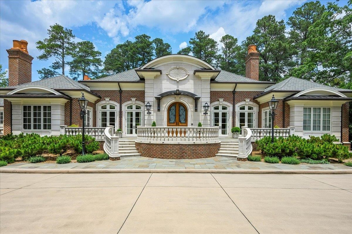 3300 Avon Road