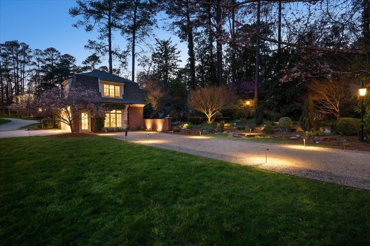 3300 Avon Road