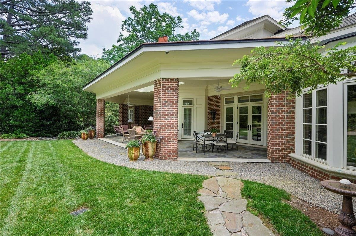 3300 Avon Road