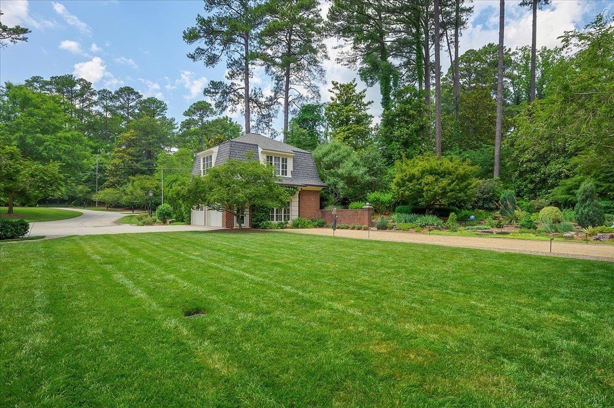 3300 Avon Road