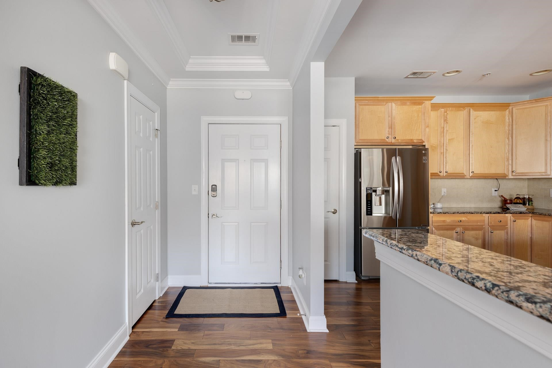 10410 Rosegate Court # 201