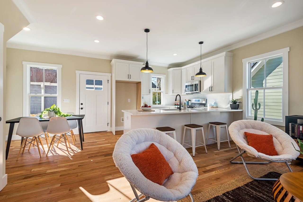 1003 Sedgefield Street