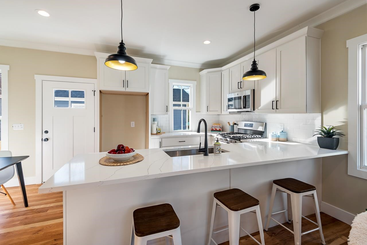 1003 Sedgefield Street