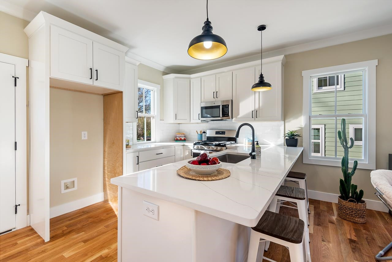 1003 Sedgefield Street