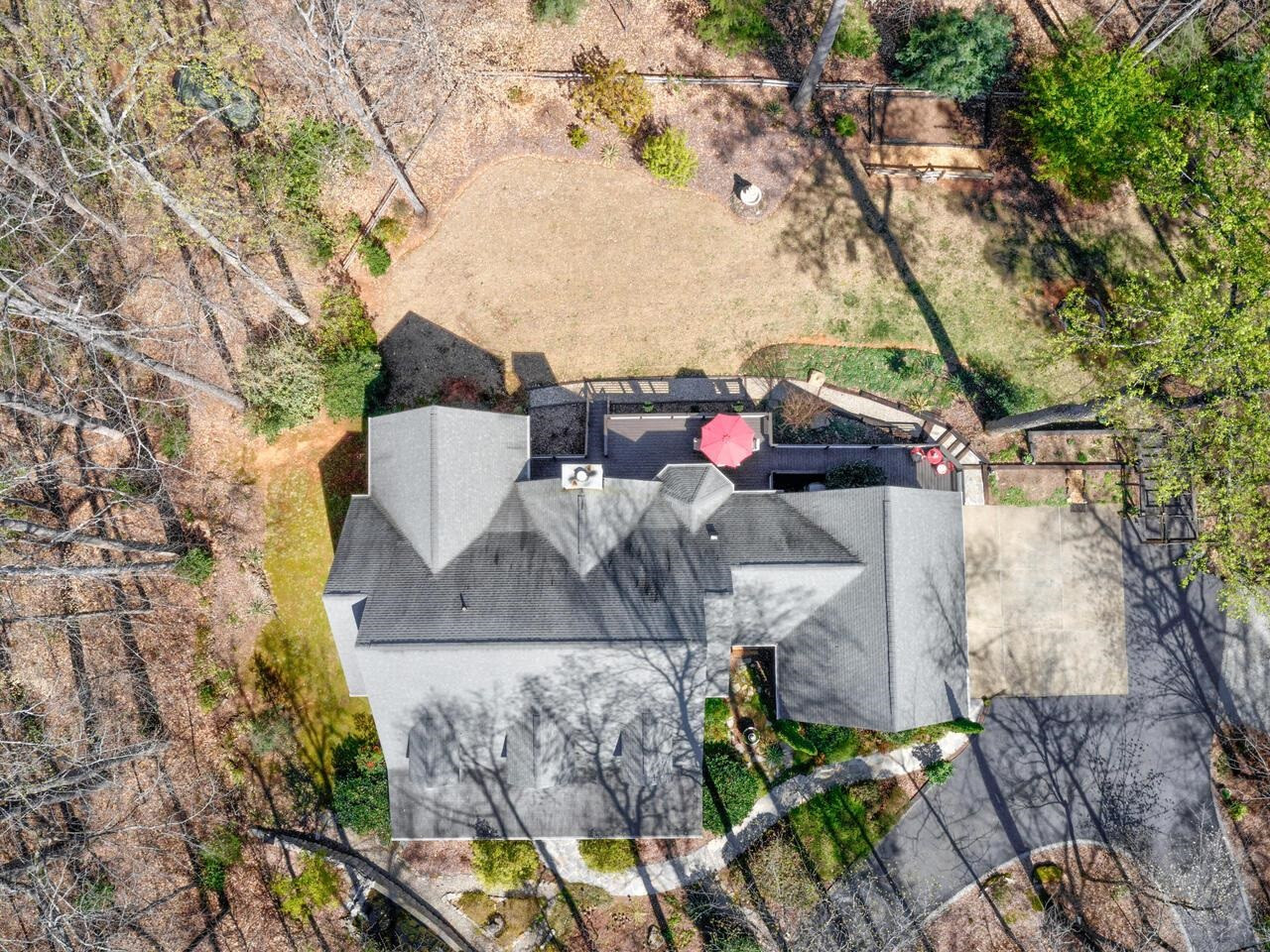 703 Phar Lap Lane