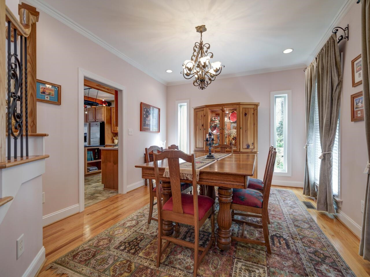 703 Phar Lap Lane