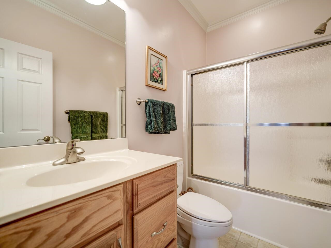703 Phar Lap Lane