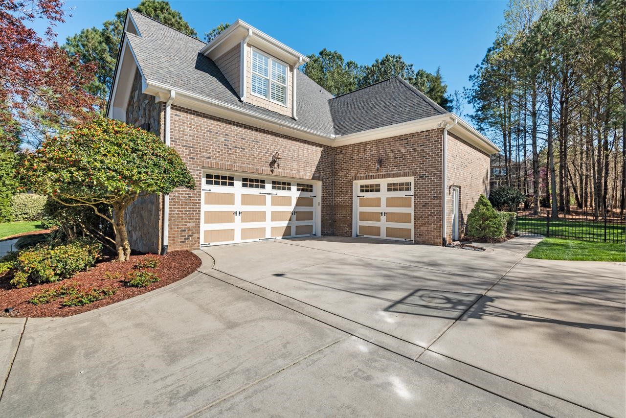 409 Deep Woods Trail