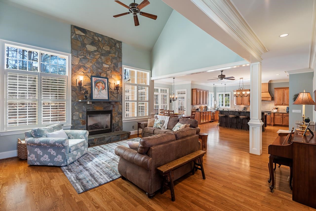 409 Deep Woods Trail