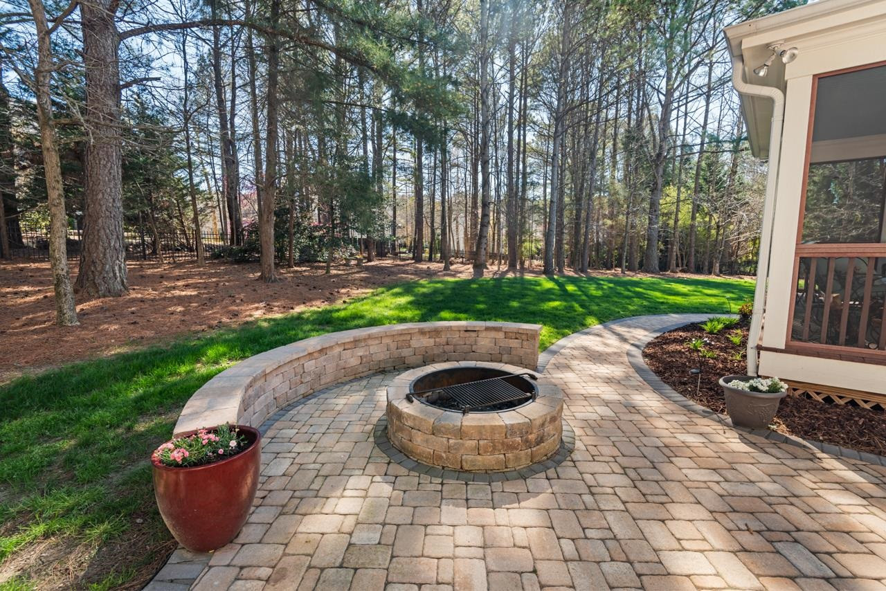 409 Deep Woods Trail