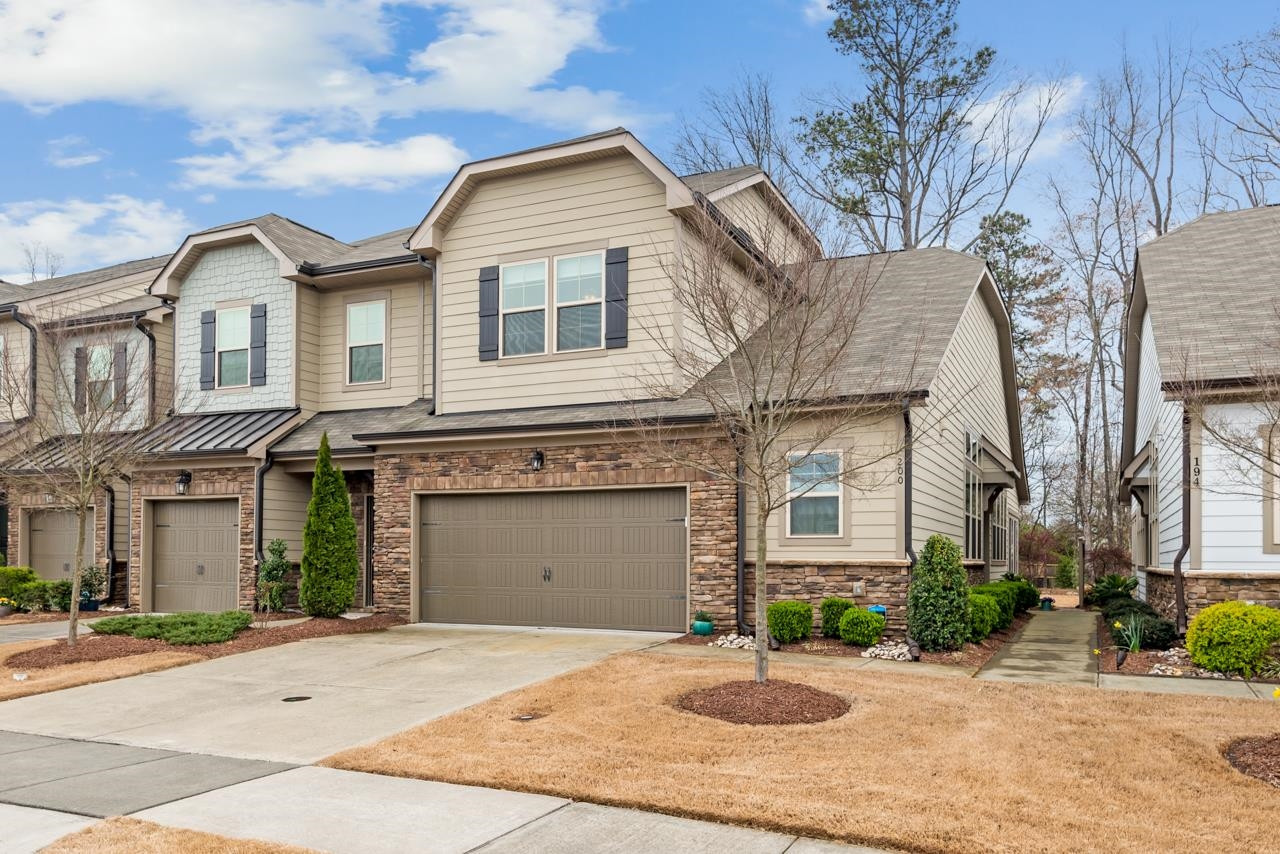 200 Ellsworth Manor Drive