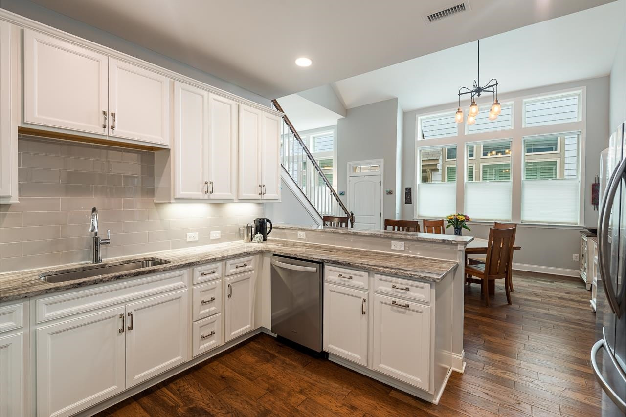 200 Ellsworth Manor Drive