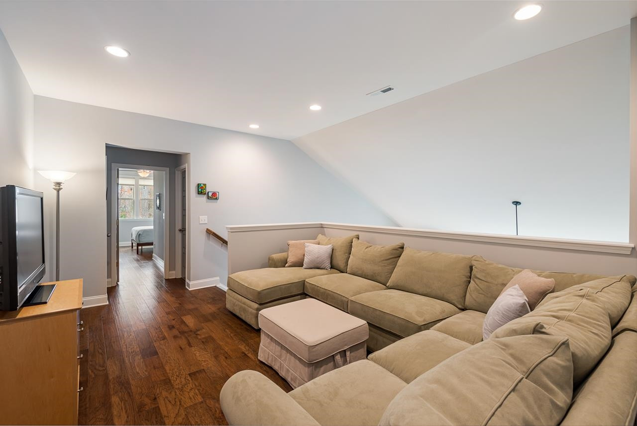 200 Ellsworth Manor Drive