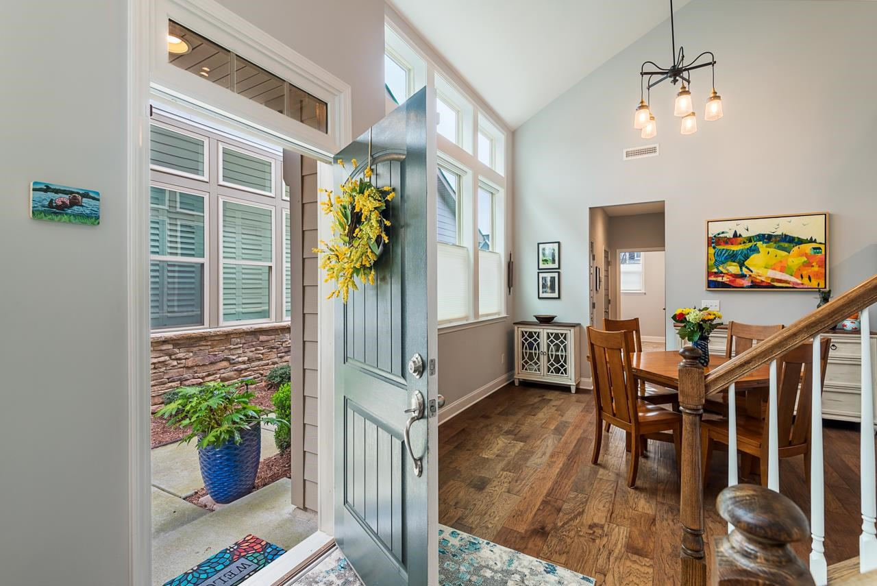 200 Ellsworth Manor Drive