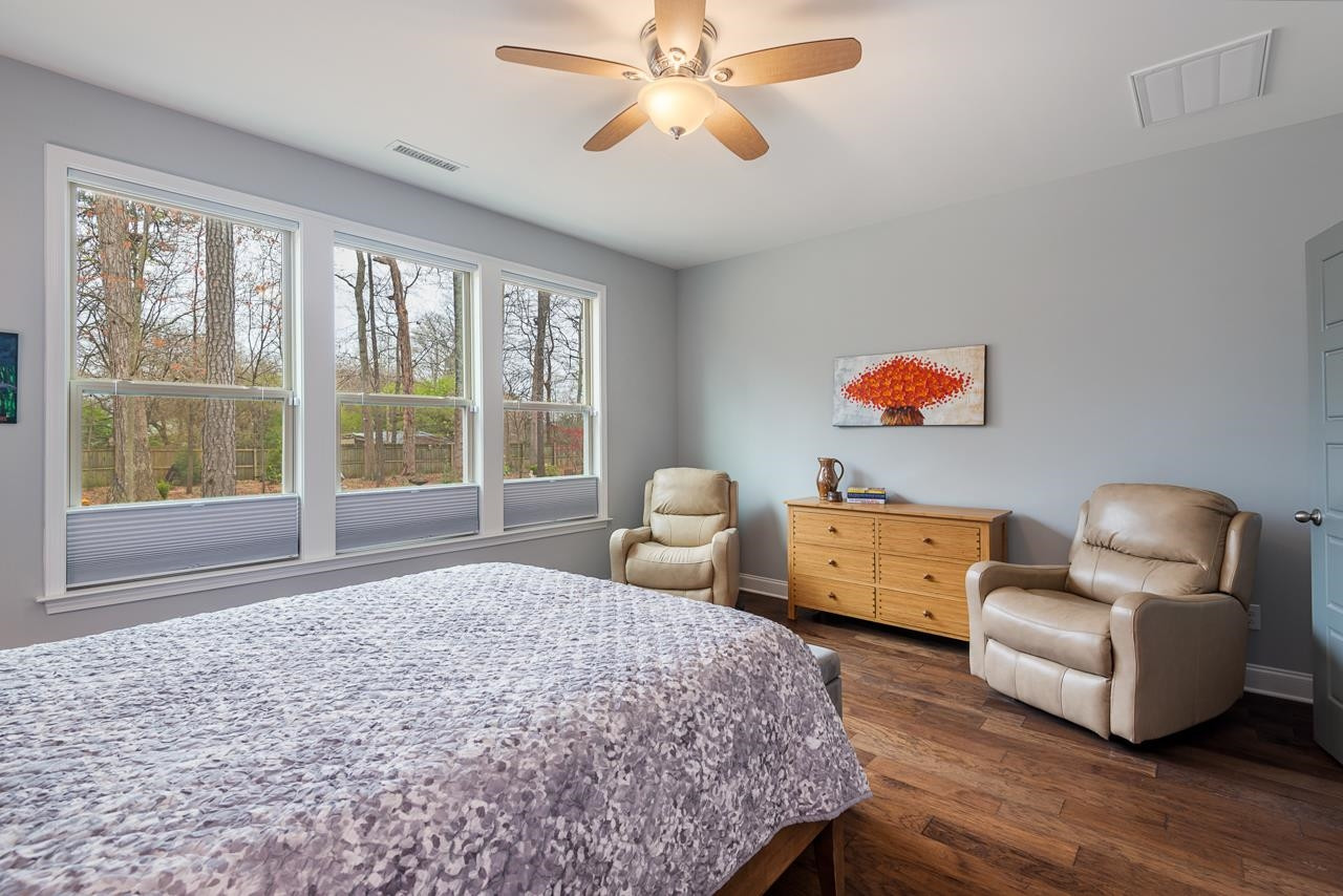 200 Ellsworth Manor Drive