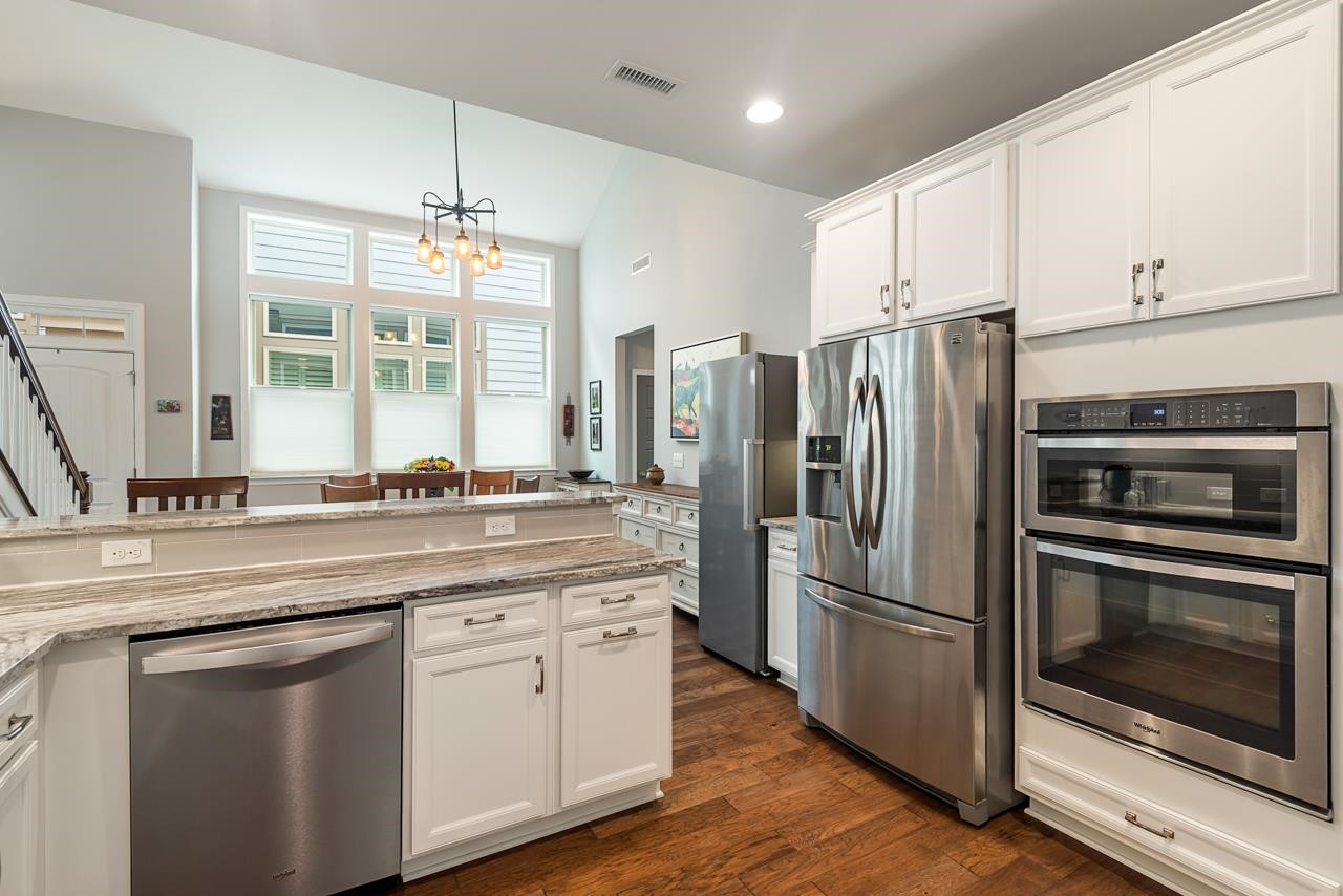 200 Ellsworth Manor Drive