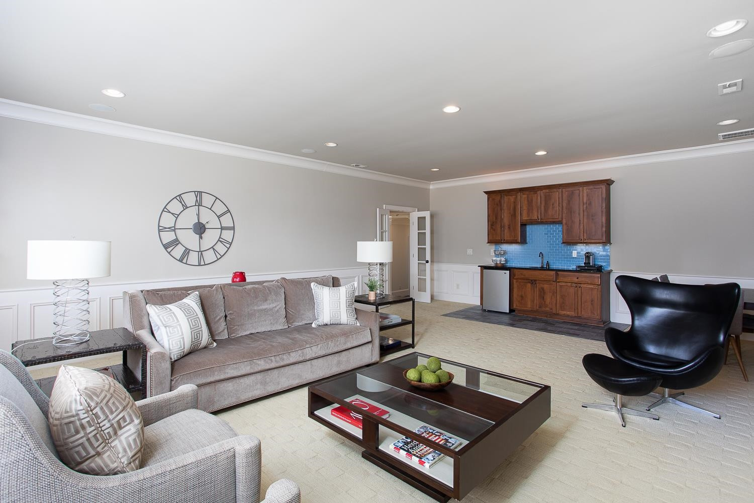 2712 Anderson Drive