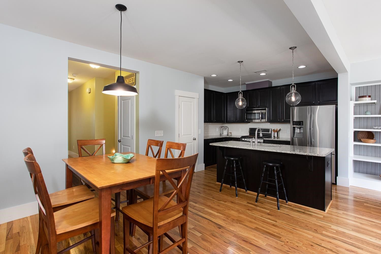 122 Ellsworth Manor Drive