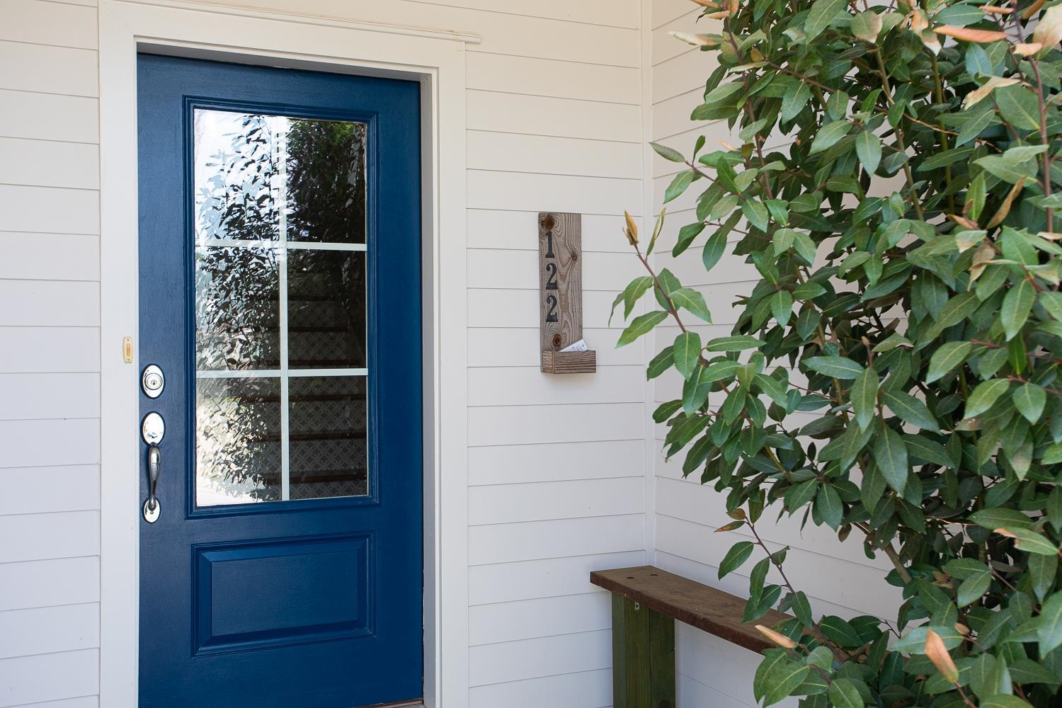 122 Ellsworth Manor Drive