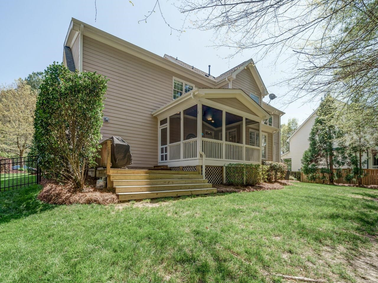 201 Baynes Court