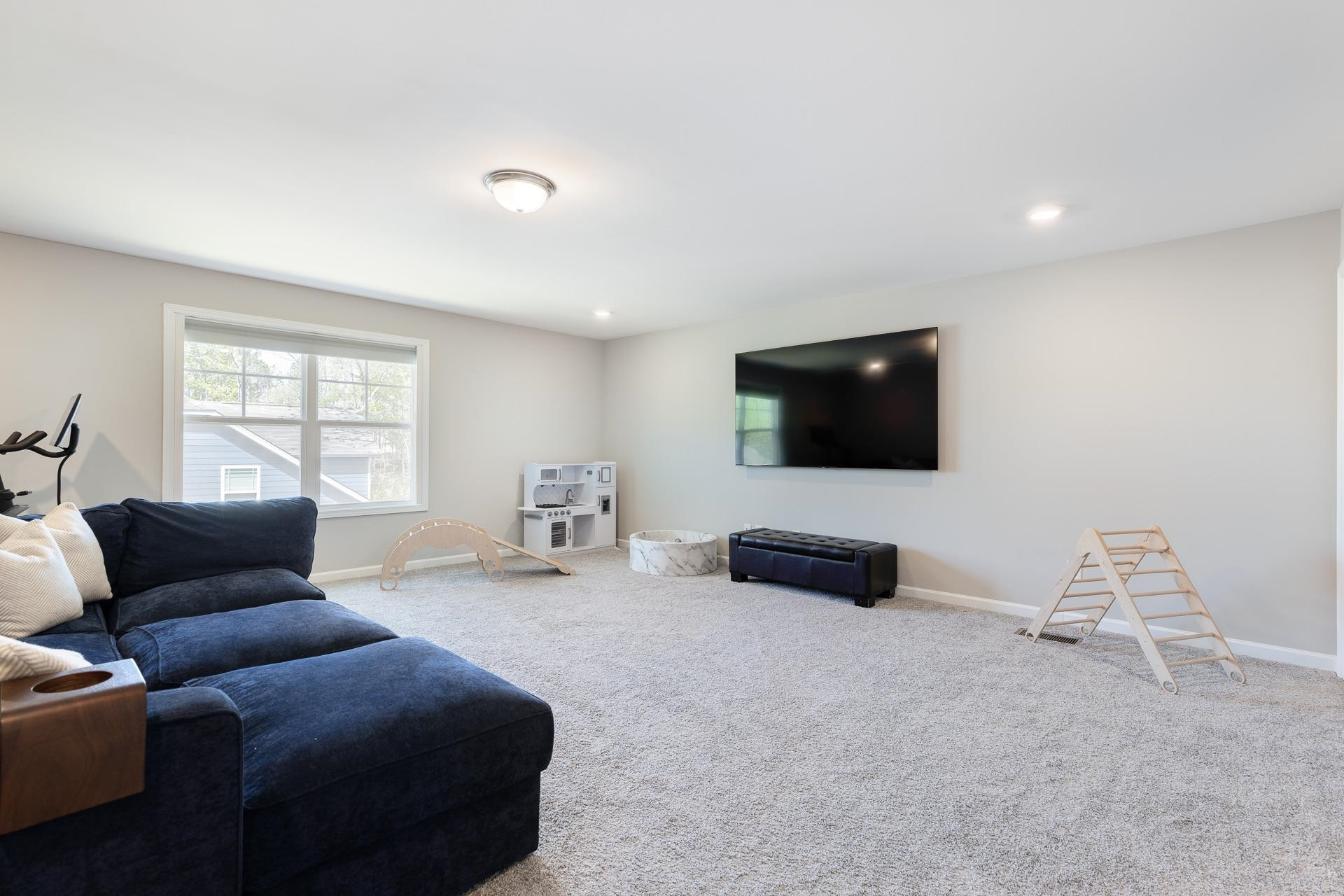 1010 Valley Rose Way