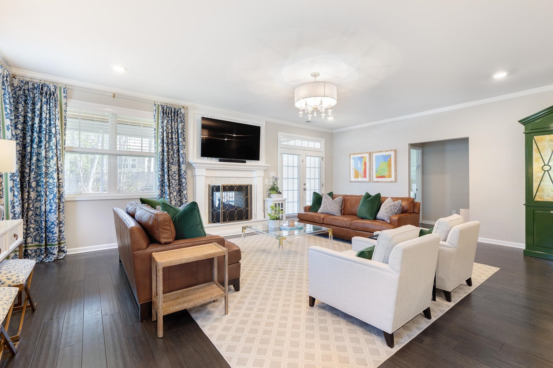 1010 Valley Rose Way