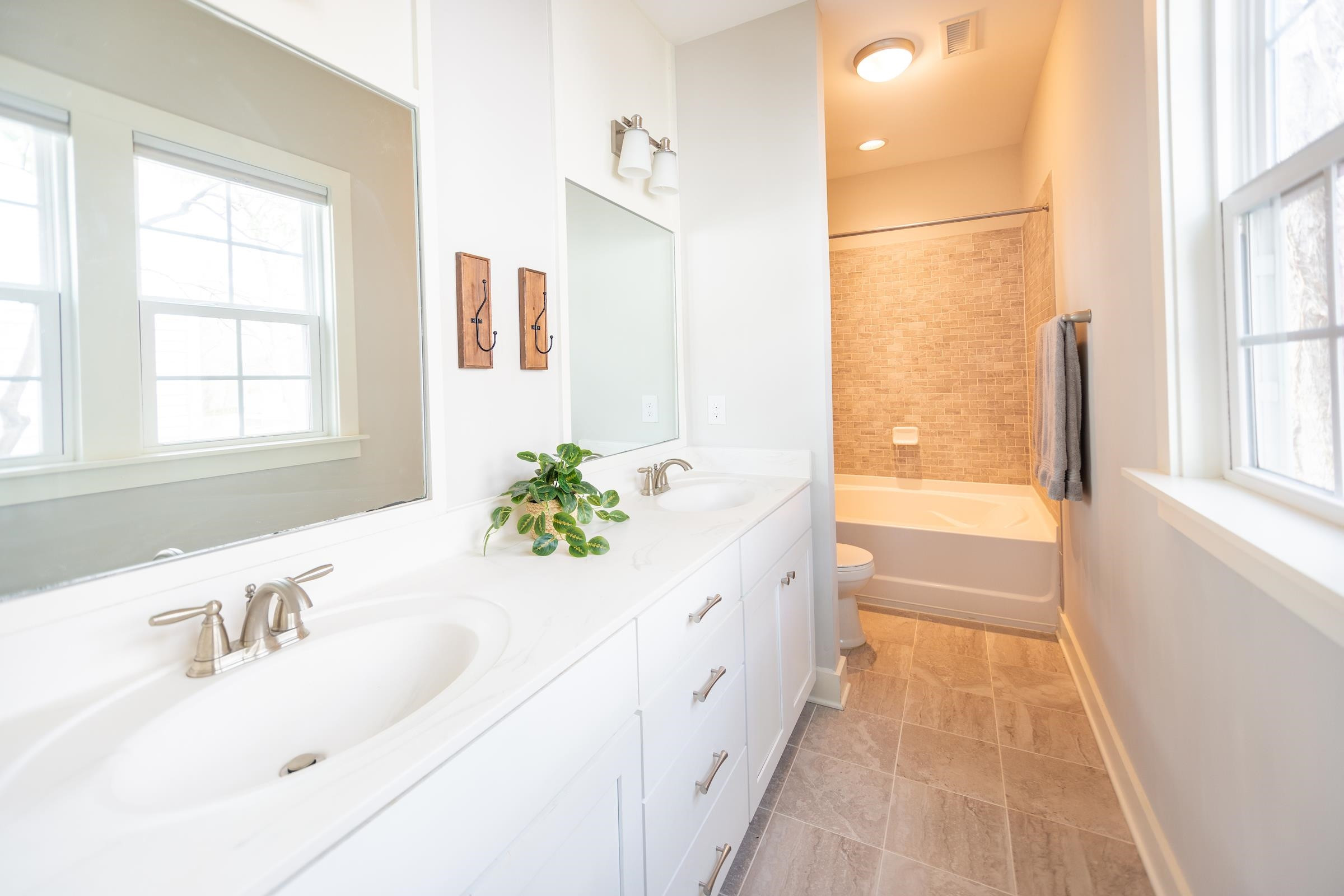 1019 Lancaster Street