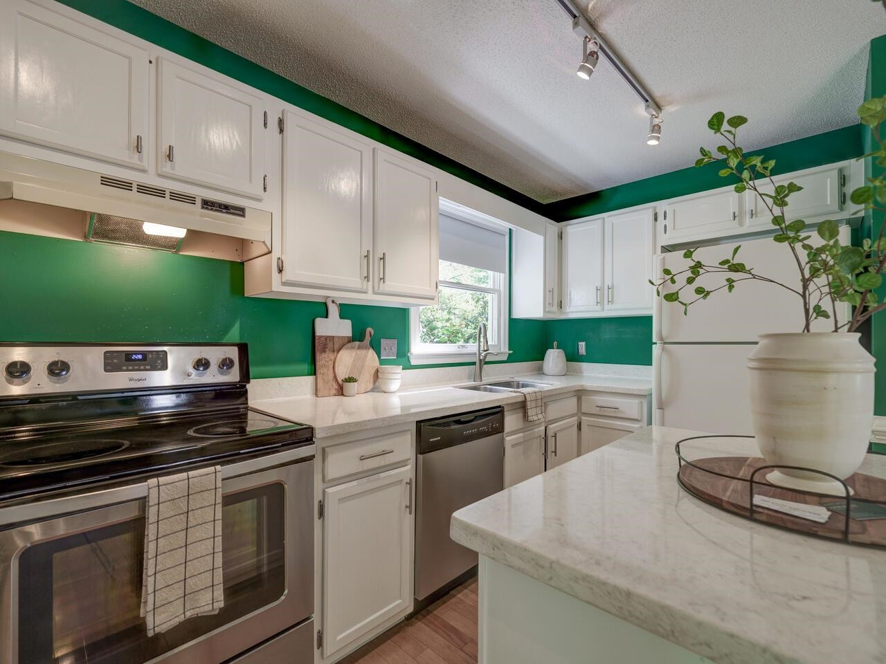 10 Thorne Ridge Drive