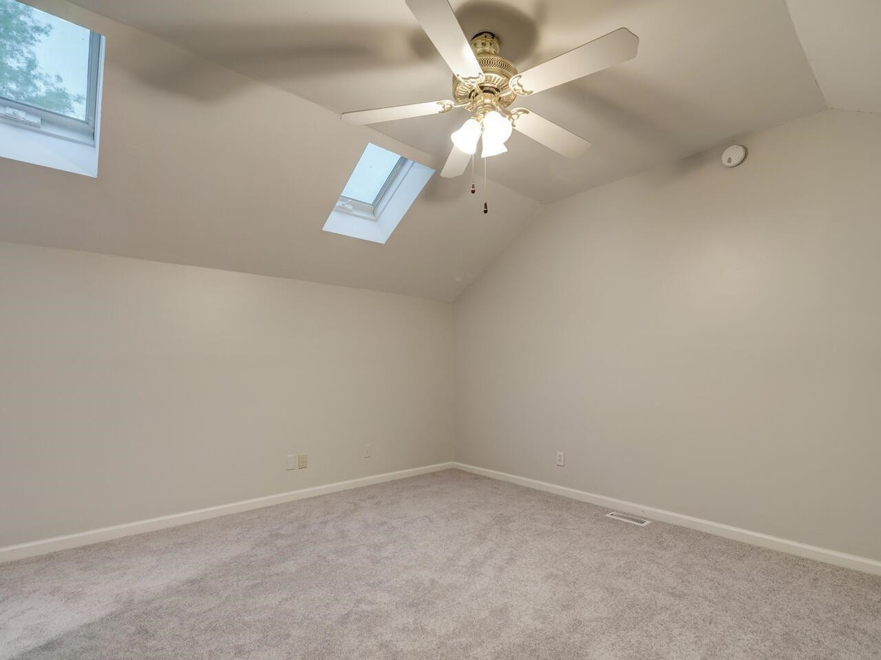 2672 Hitchcock Drive