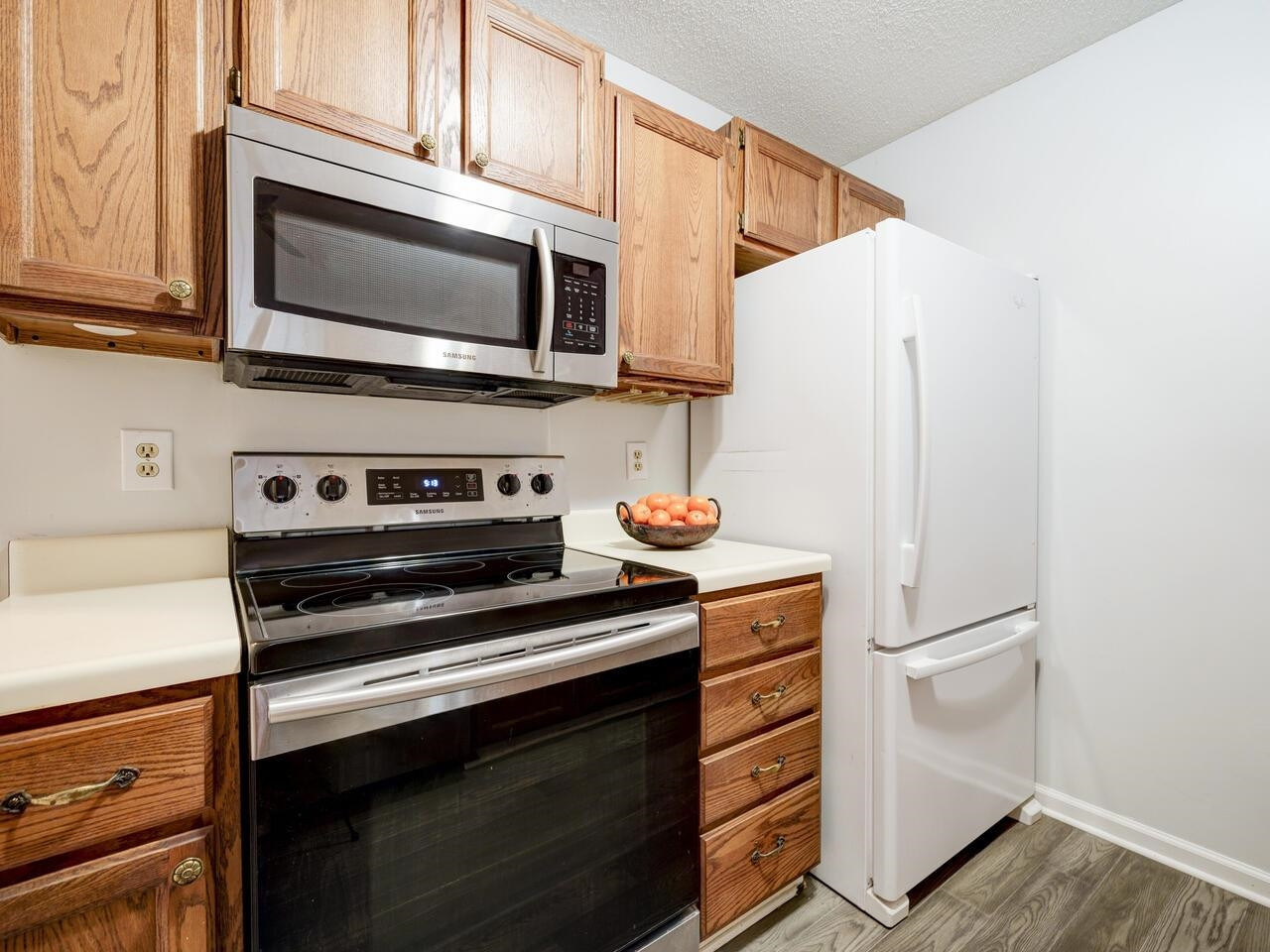 2672 Hitchcock Drive