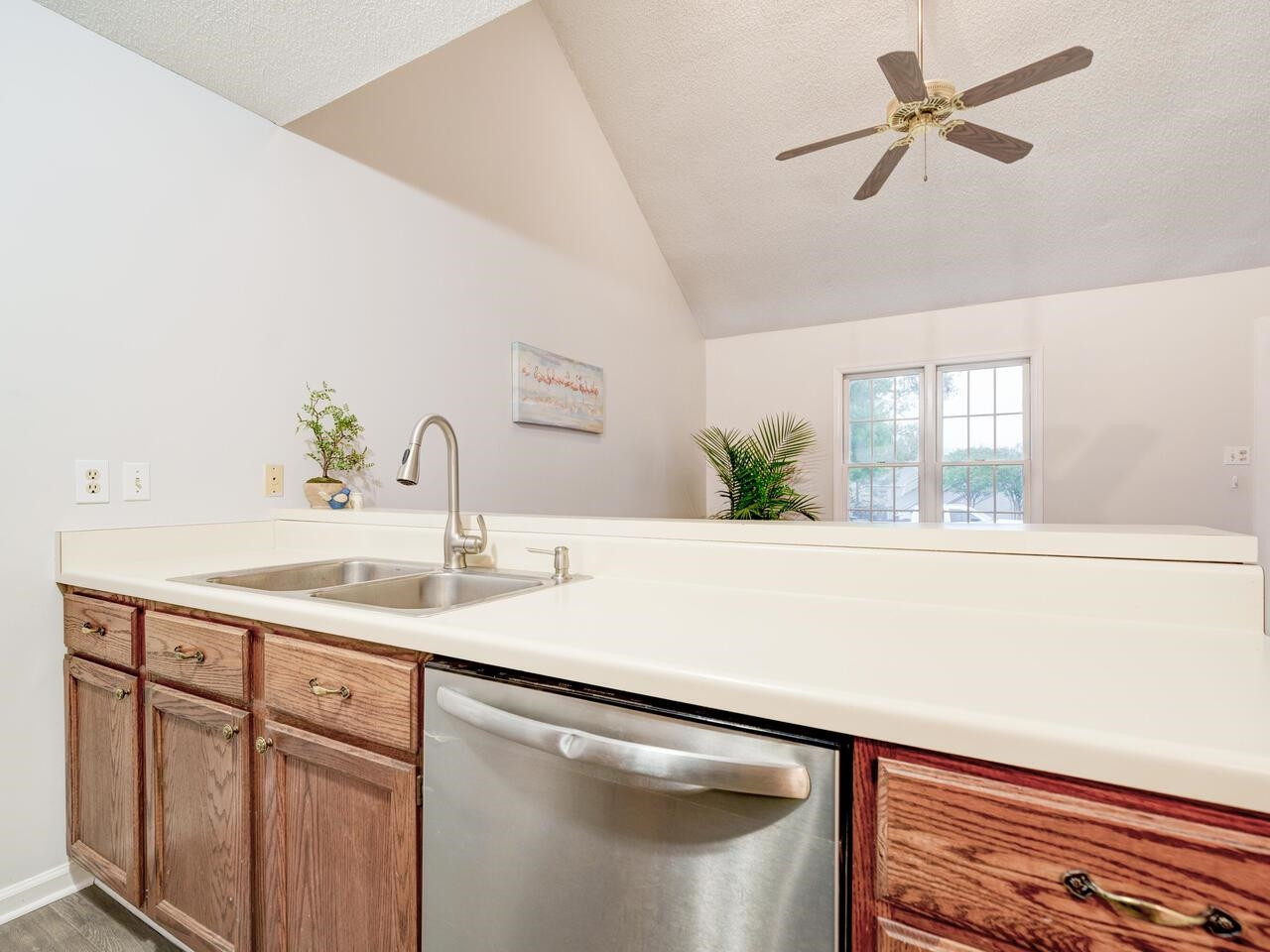 2672 Hitchcock Drive