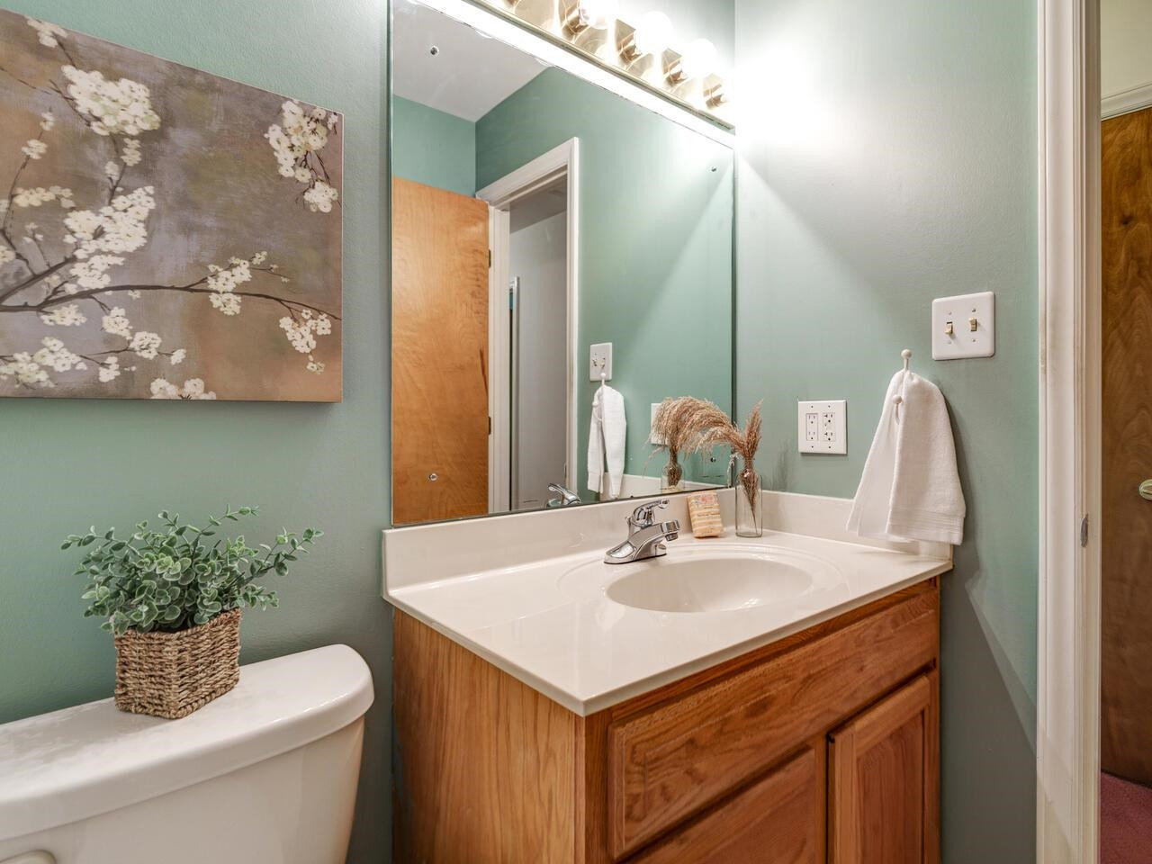 4007 Deep Wood Circle