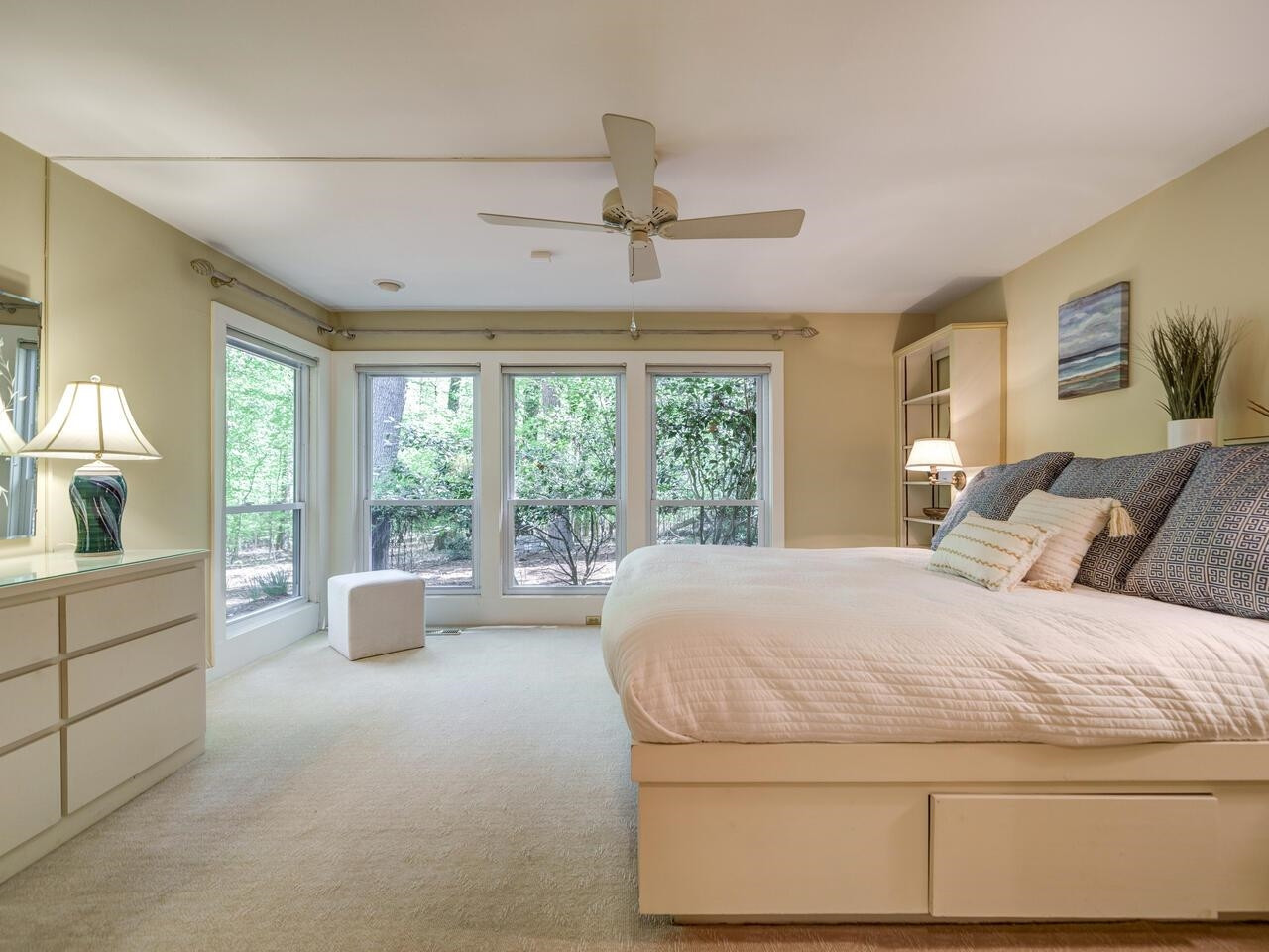 4007 Deep Wood Circle