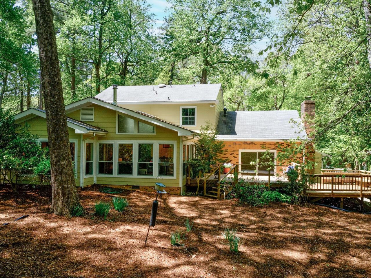 4007 Deep Wood Circle