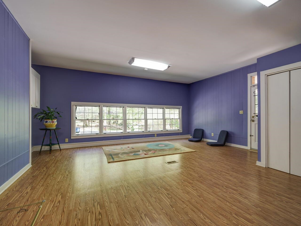 4007 Deep Wood Circle