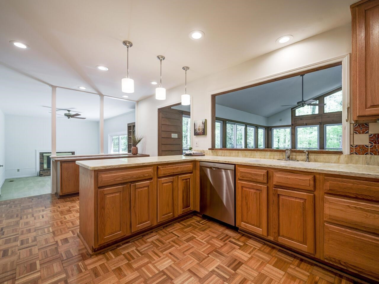 4007 Deep Wood Circle