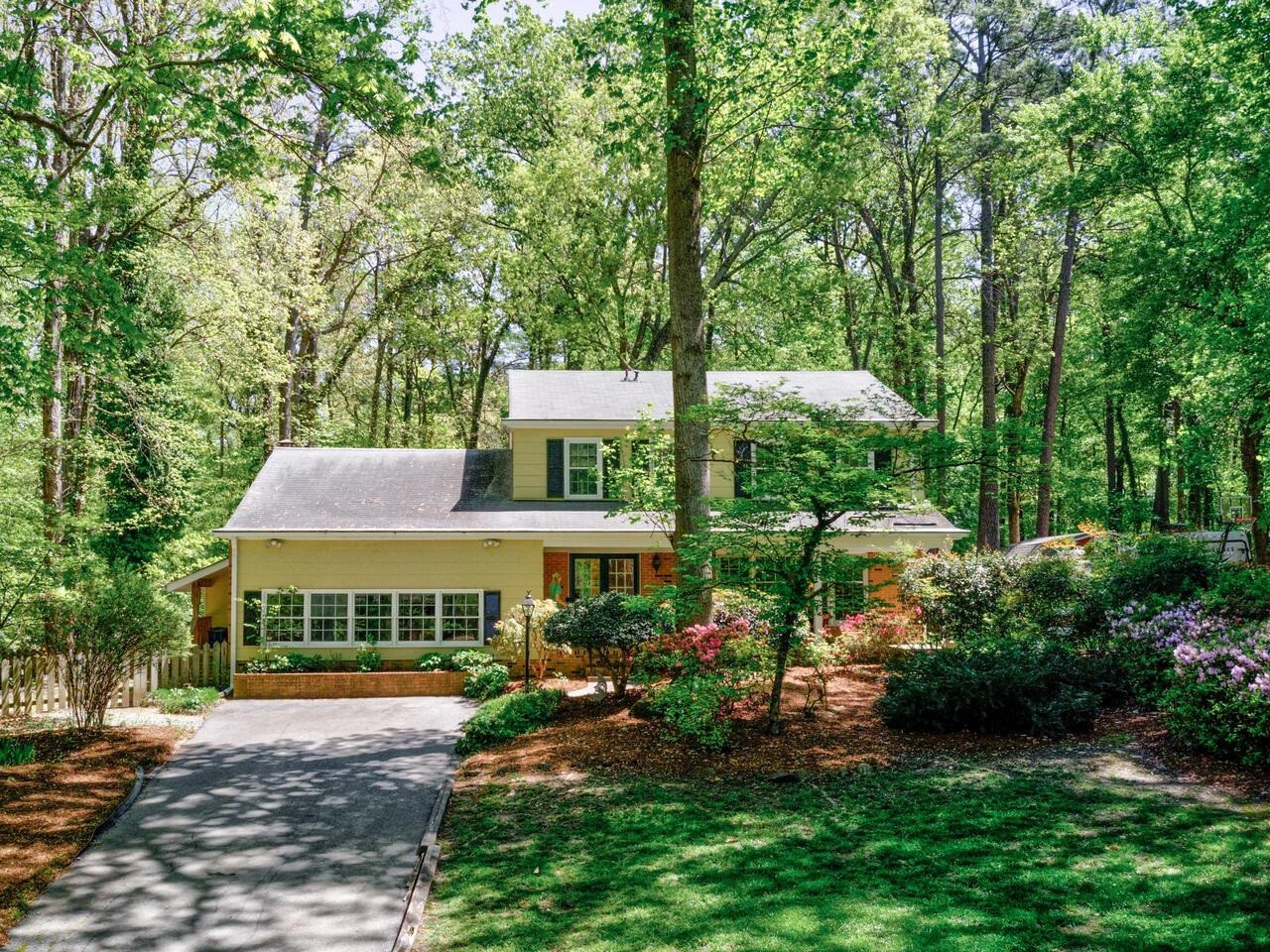 4007 Deep Wood Circle