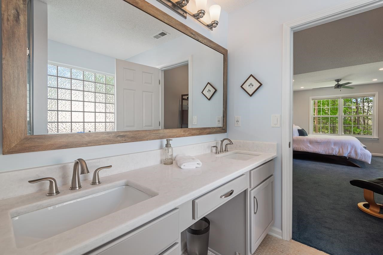 4808 Tapestry Terrace