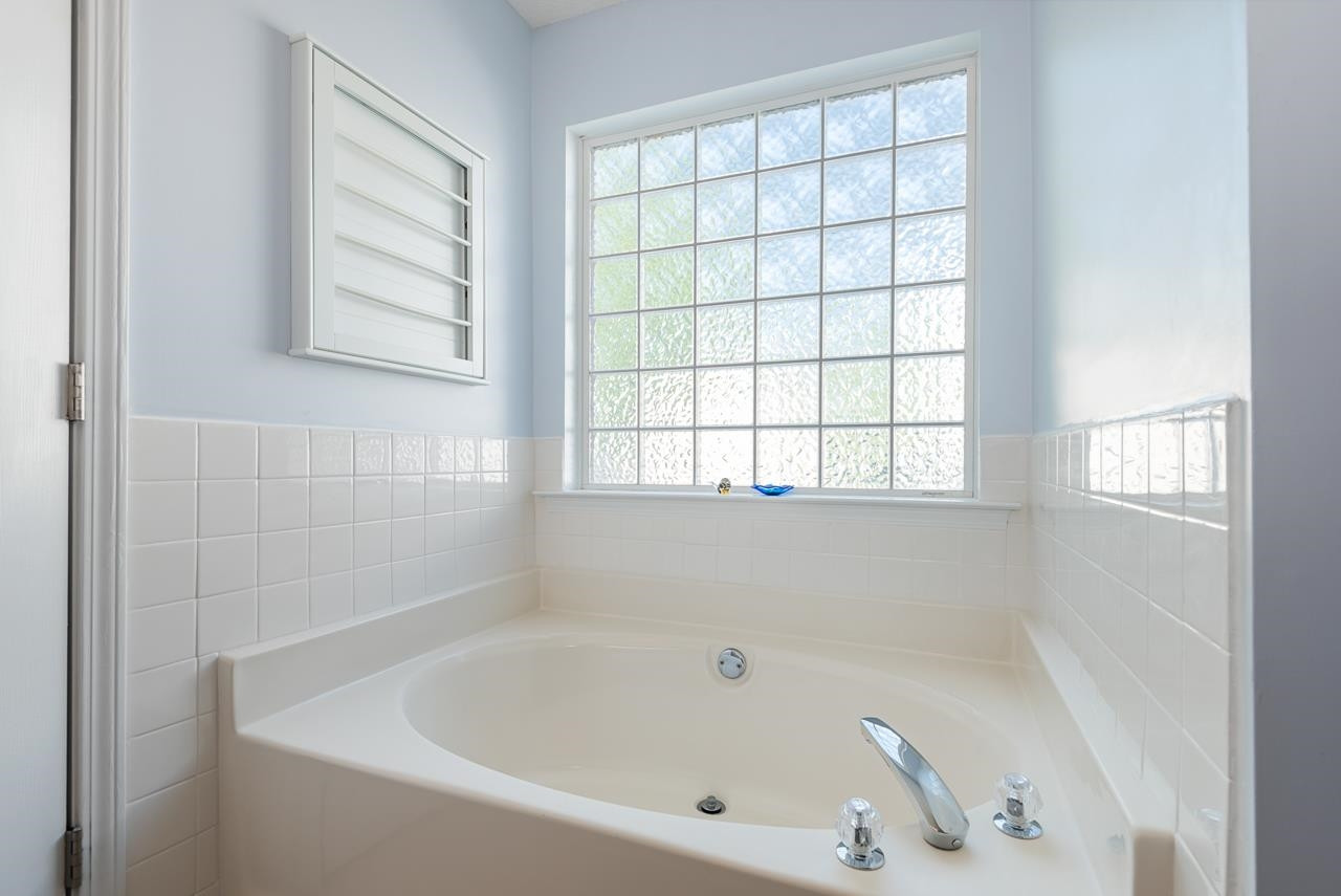 4808 Tapestry Terrace